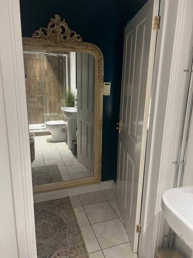 Boutique Shrewsbury Suites المظهر الخارجي الصورة